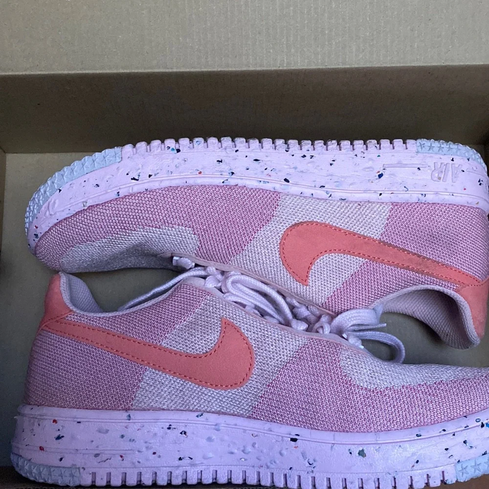 Nike Airforce1 pink women 9 - Picture 1 of 3